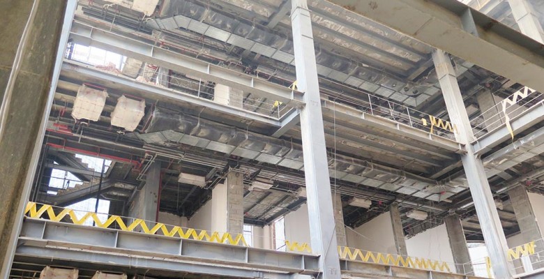 Tajrish Commercial Complex and parking